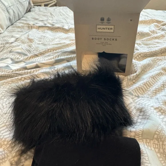 Hunter Black Fur-Trimmed Winter Boot Socks - Picture 4 of 4